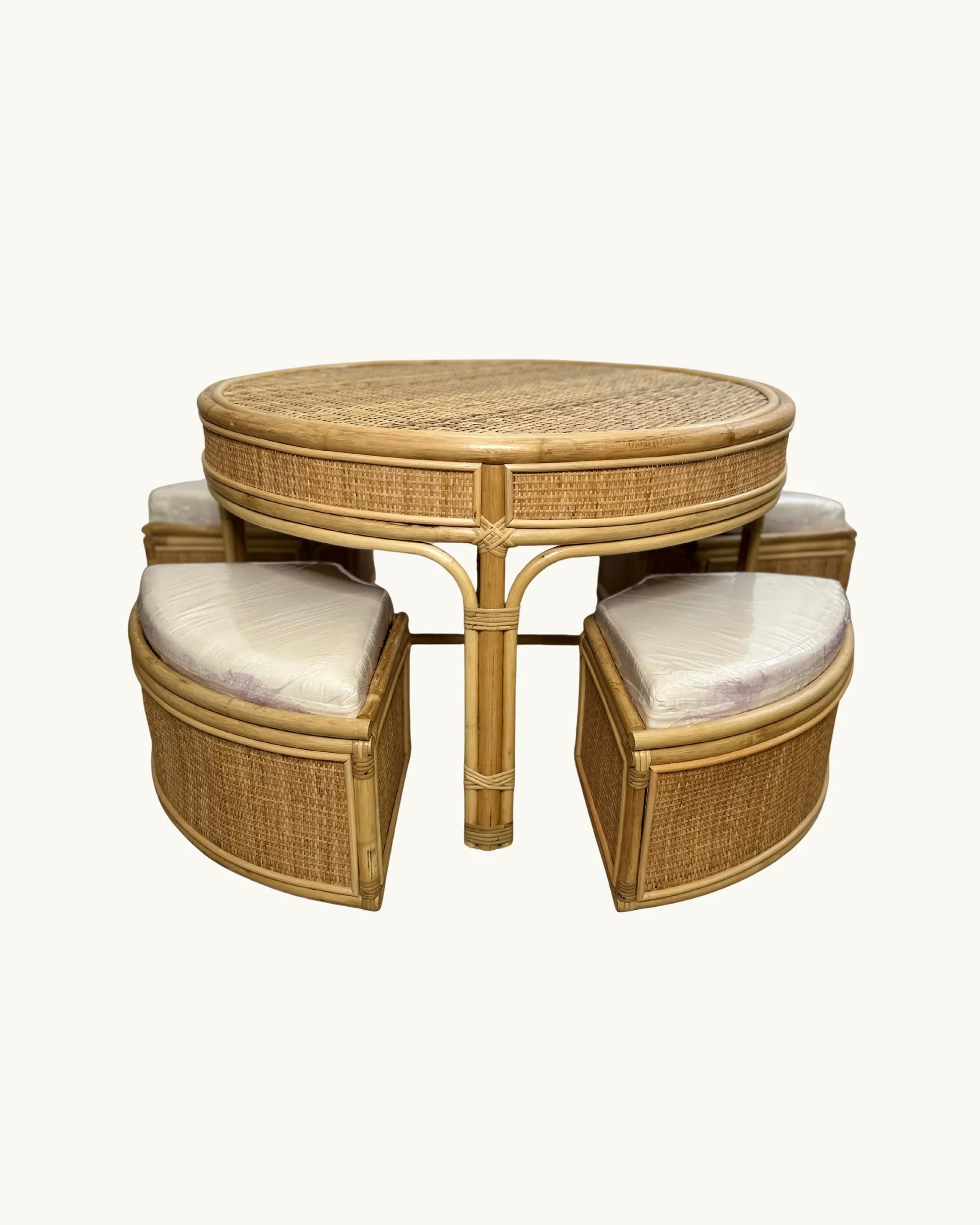 Savora - Table basse avec tabourets