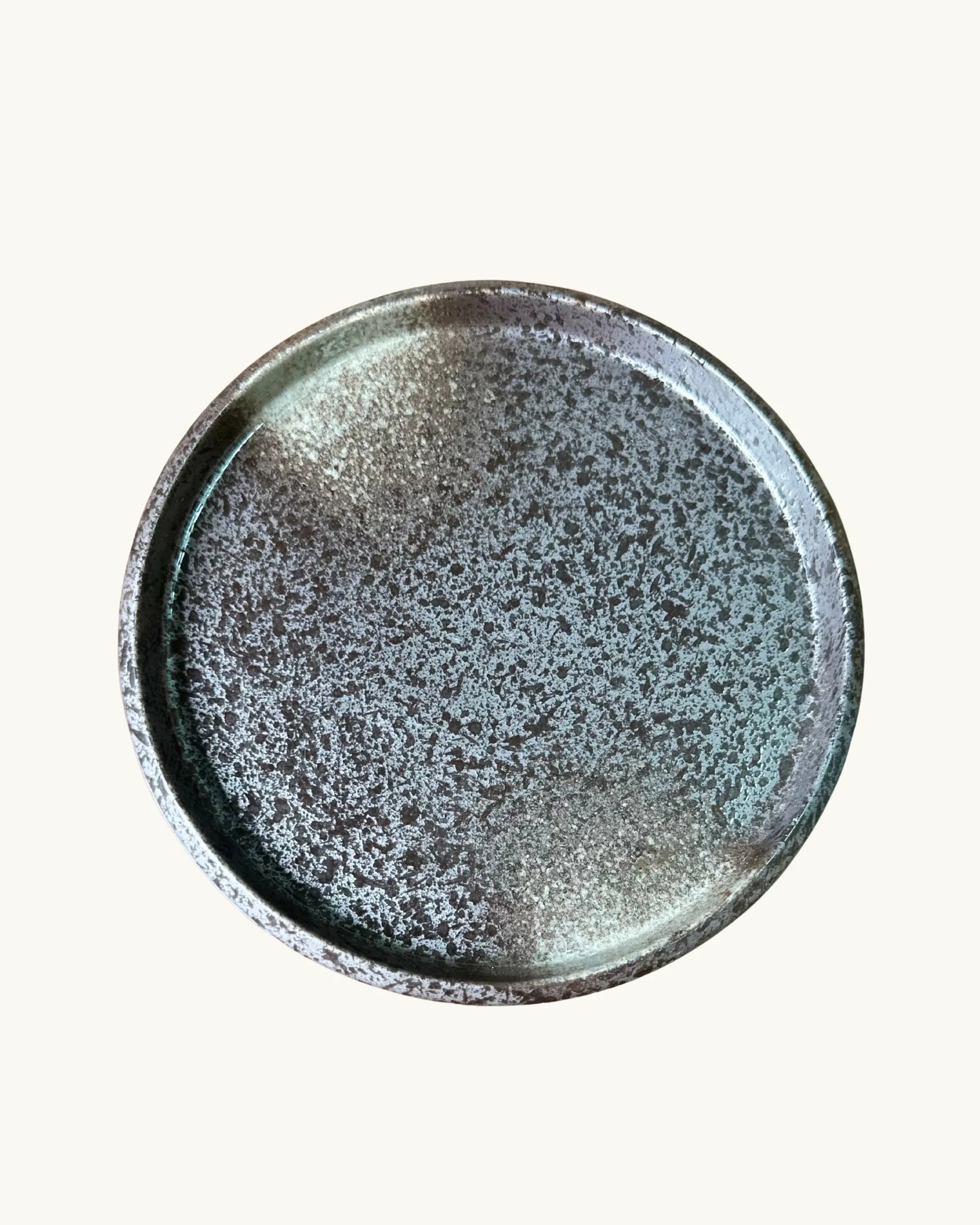 Volcanique - Assiette à bord