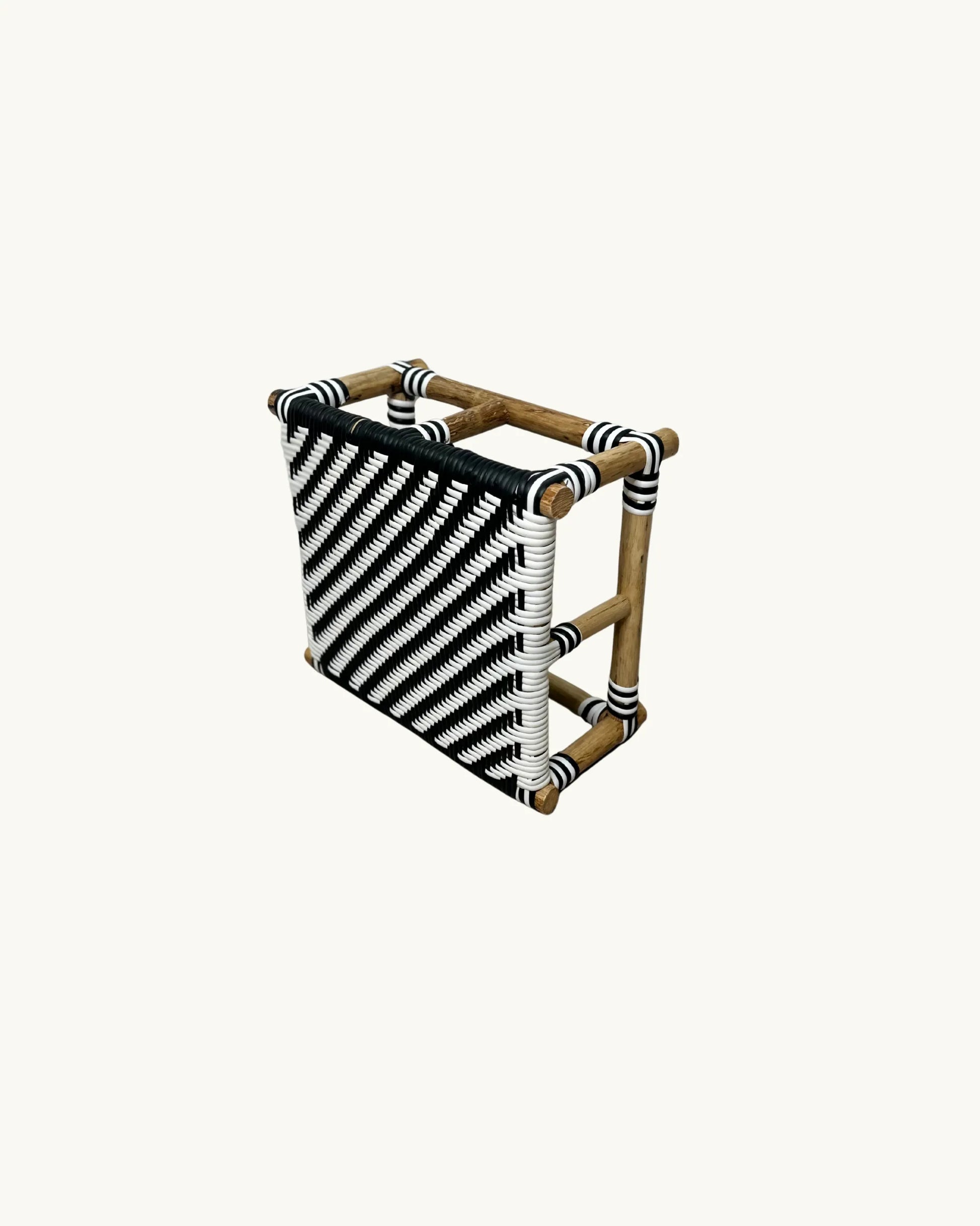 Néo-Bistrot - Tabouret, table d'appoint